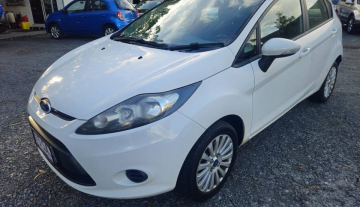 2011 Low Km Fiesta 2.jpg